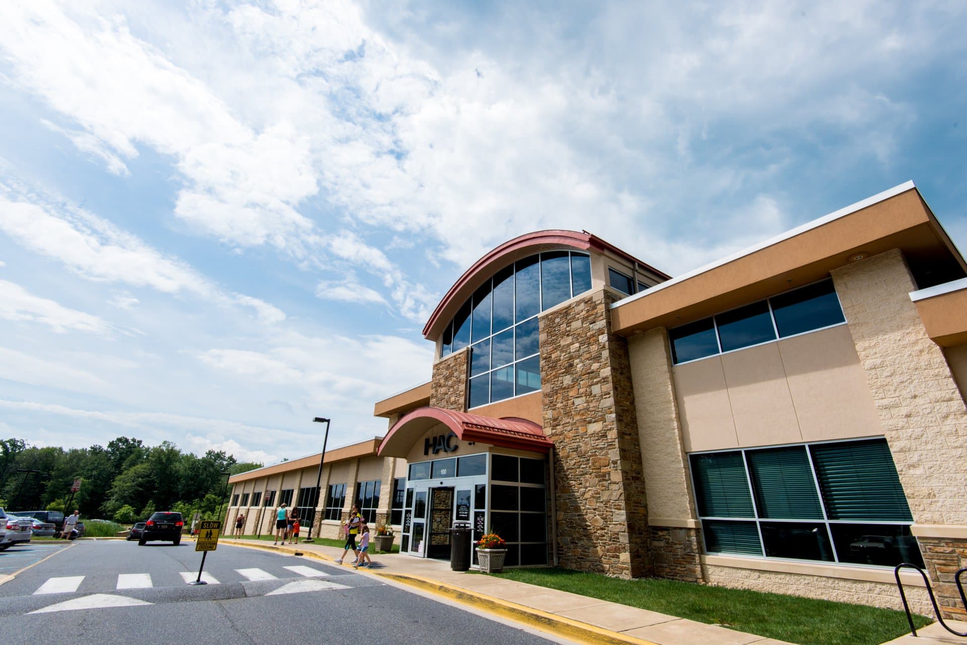 How Hockessin Athletic Club Keeps Up with 12,000 Members Using a Member Engagement Assistant